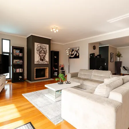 Nunes, Big House With Private Pool Calheta (Madeira)