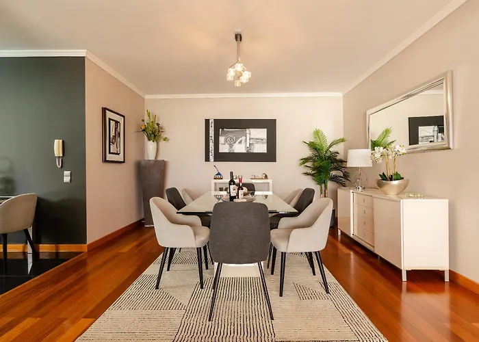 Villa Nunes, Big House With Private Pool Calheta (Madeira)