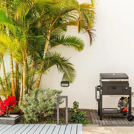 Nunes, Big House With Private Pool Calheta (Madeira)