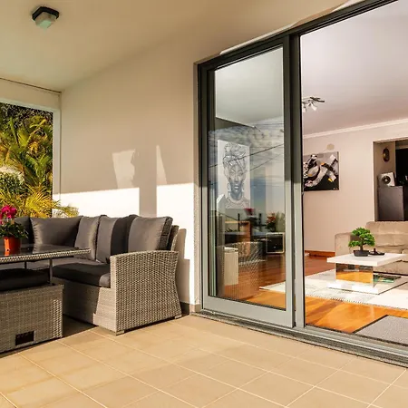 Nunes, Big House With Private Pool فيلة