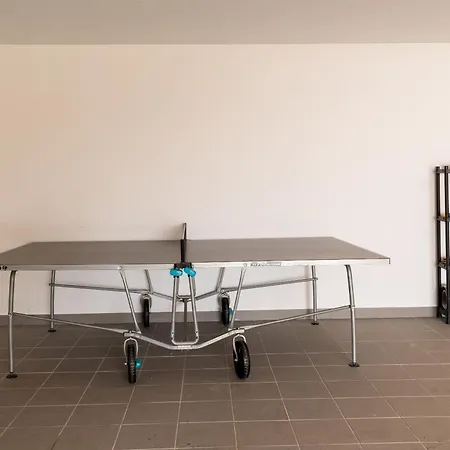 Nunes, Big House With Private Pool فيلة