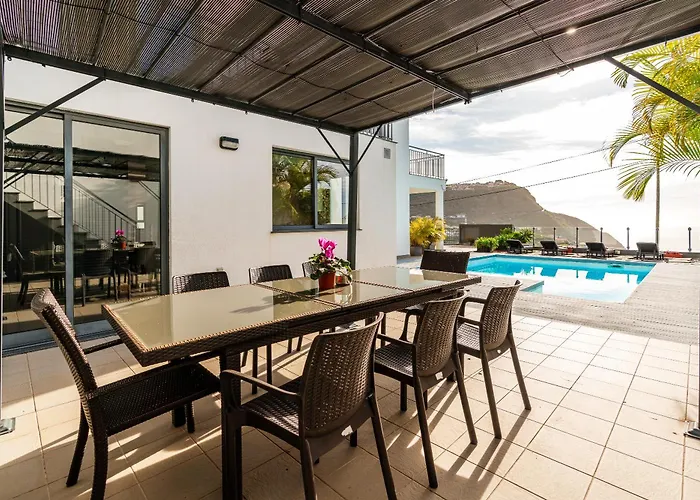Vila Nunes, Big House With Private Pool *
