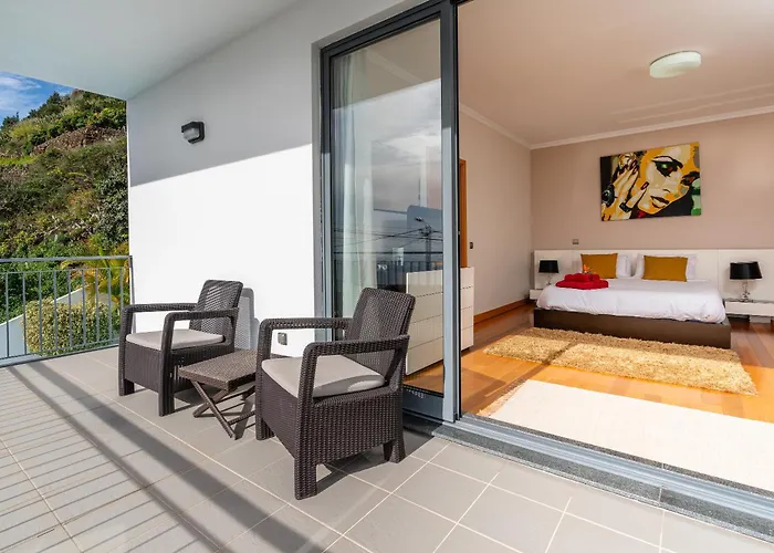 Villa Nunes, Big House With Private Pool Calheta (Madeira)